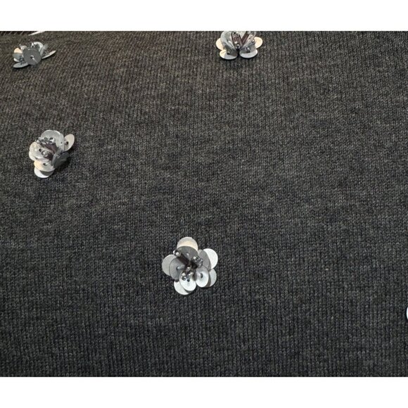 Talbots Sz PP PXS Gray Beaded Sequin Floral Short Sleeve Sweater Knit Blouse Top - Picture 2 of 7